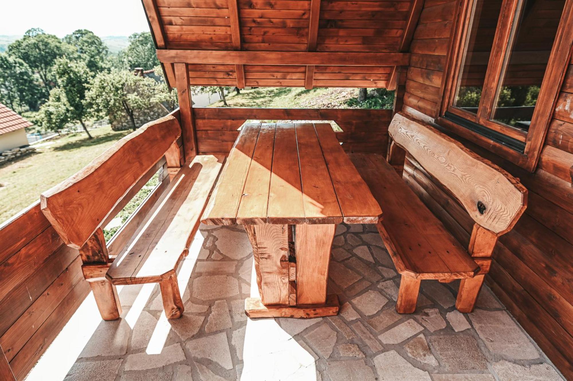 Vila Domacinstvo Braca Rebic Gacko Exteriér fotografie